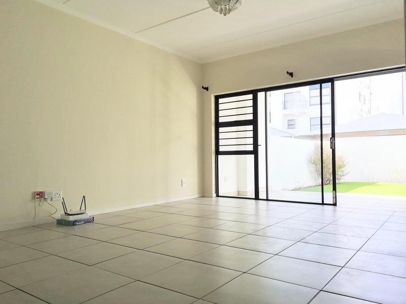 To Let 3 Bedroom Property for Rent in Sandown Western Cape